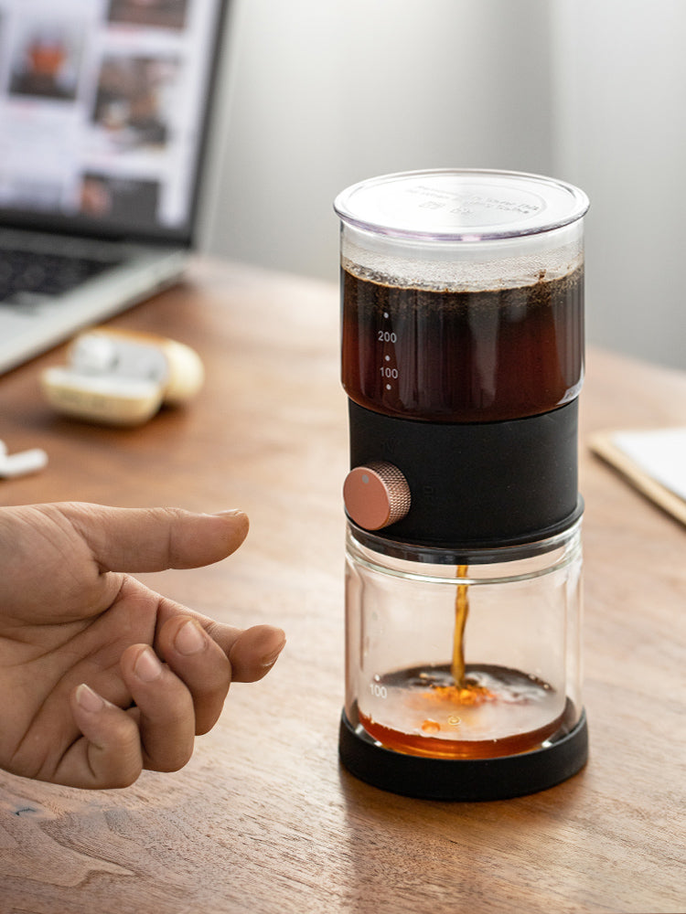 this is an automatic glass teapot