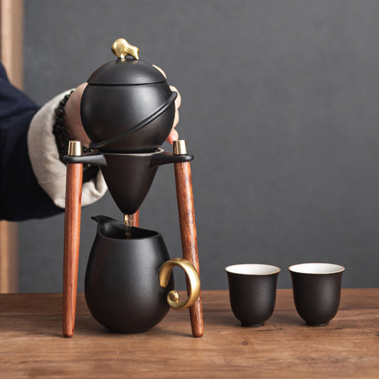 this is an automatic ceramic teapot