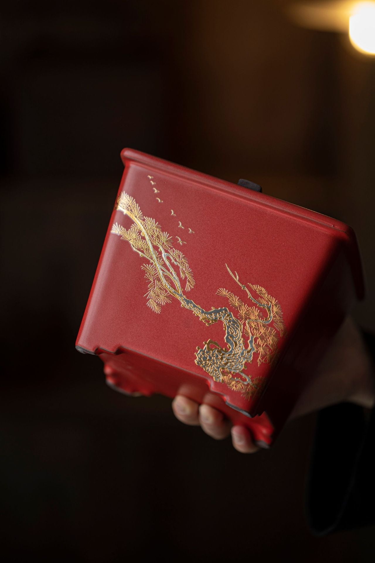 Chinese Handpainted Classical Red Soda Glaze Side Handle Pottery Pot Kettle Pottery Open Fire Charcoal Burning Alcohol Stove Base Charcoal Stove