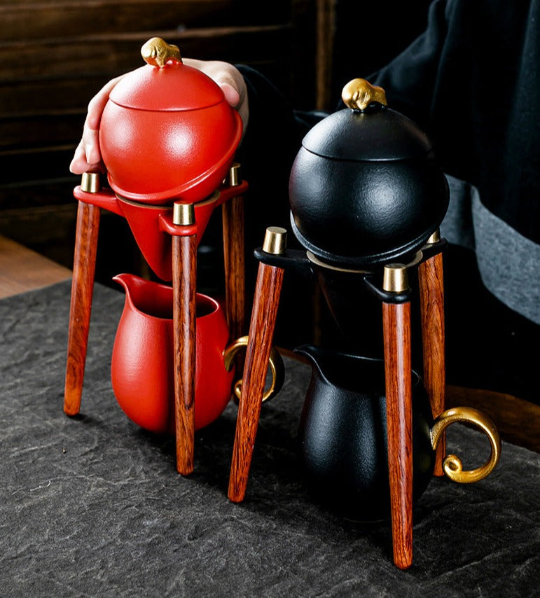 this is an automatic ceramic teapot