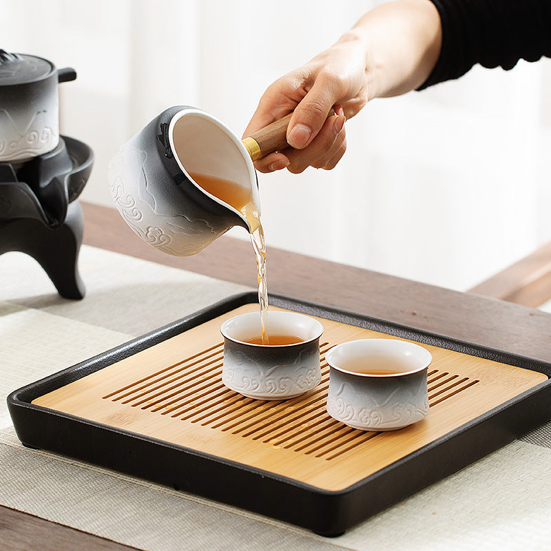 this is an automatic ceramic teapot