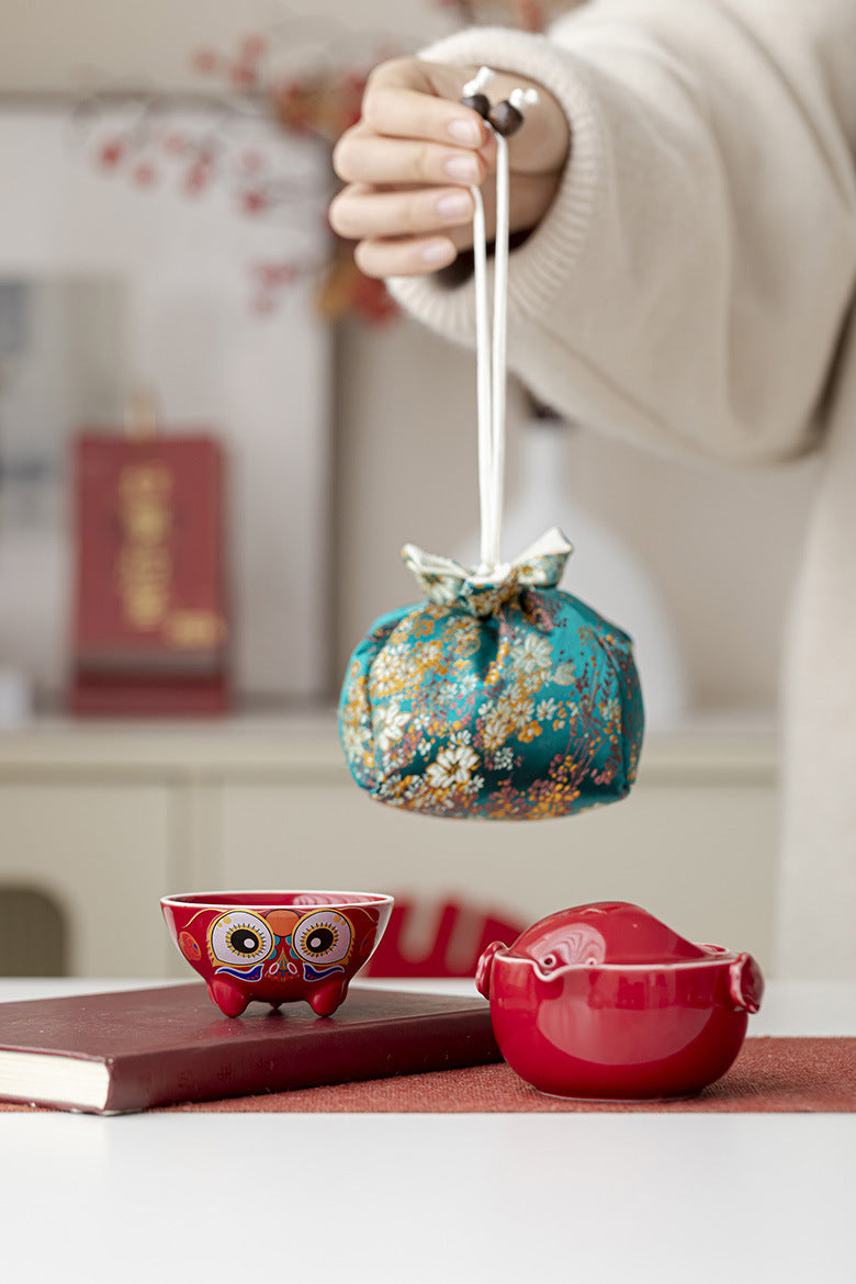 Handmade Original Red Teapot Cute Dragon Teapot Ceramic One Pot One Cups Portable Storage Travel Tea Set Small Set