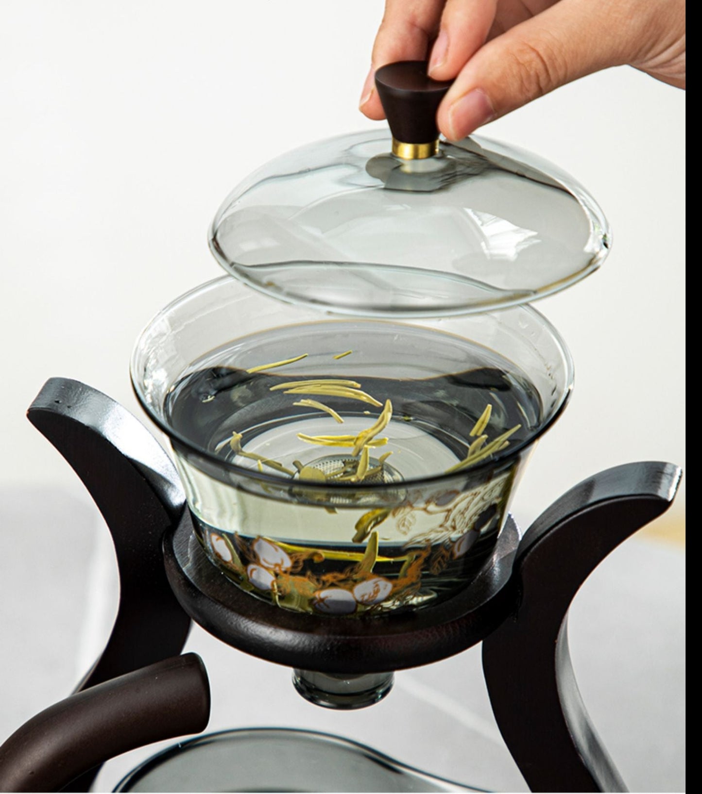 this is an automatic glass teapot