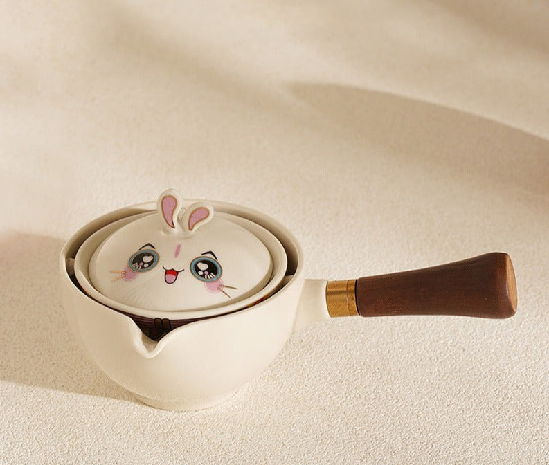 This is a side handle teapot set.this is a 360 rotating ceramic single teapot