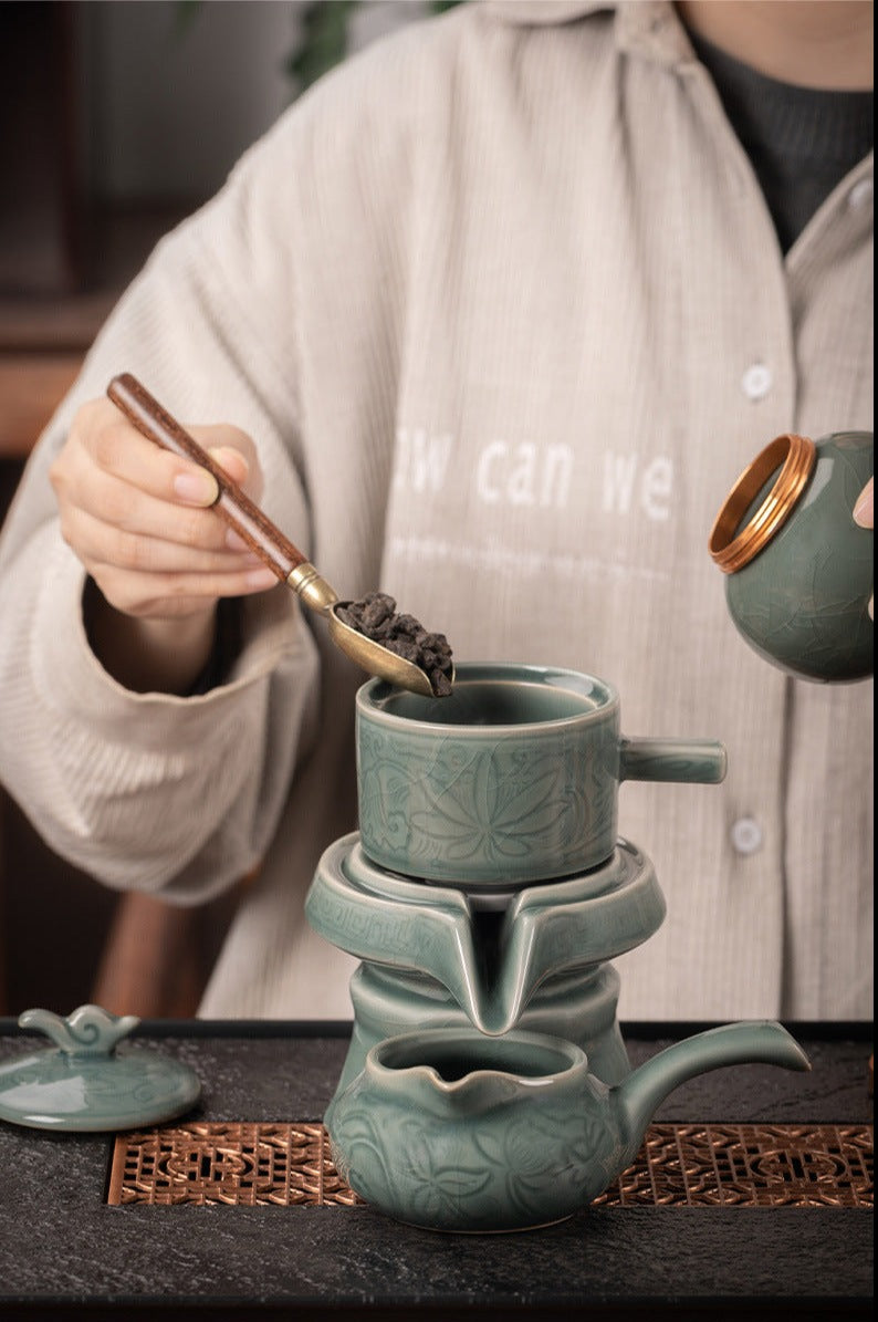 this is an automatic ceramic teapot