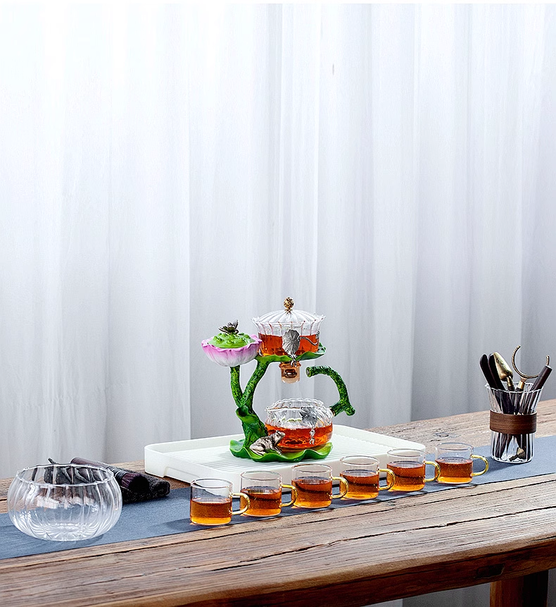 This is a lotus glass teapot. this is a automatic teapot