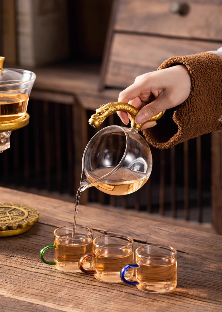 this is an automatic glass teapot