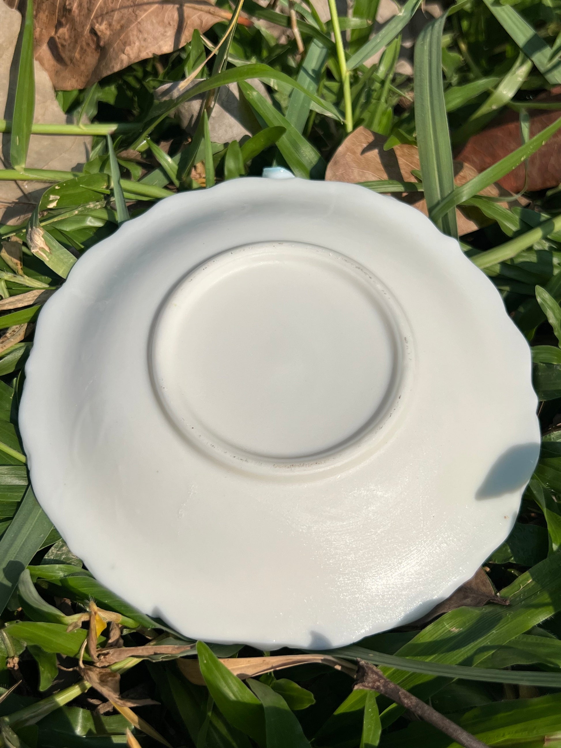 This is a woodfired pottery teapot.this is a Chinese suet white jade mud teapot