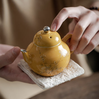 Chinese Fine Pottery Pot Handpainted Pot Tea Maker Yellow Pottery Pot Ceramic Kung fu Tea Ceremony