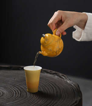 Chinese Fine Pottery Pot Handpainted Pot Tea Maker Yellow Pottery Pot Ceramic Kung fu Tea Ceremony