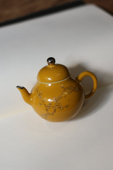 Chinese Fine Pottery Pot Handpainted Pot Tea Maker Yellow Pottery Pot Ceramic Kung fu Tea Ceremony