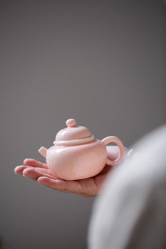 Handmade Pink Teapot Artwork Jingdezhen Style Chinese Ceramic Japanese Teapot Tea Maker