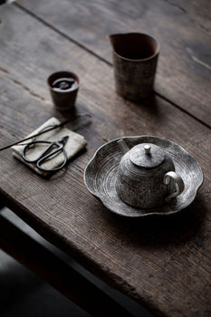 Chinese Handcrafted Traditional Gilted Pure Silver on Surfeace Raw Ore Clay Teapot Traditional Silvering Teapot Tea tray