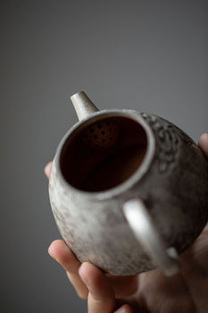 Chinese Handcrafted Traditional Gilted Pure Silver on Surfeace Raw Ore Clay Teapot Traditional Silvering Teapot Tea tray
