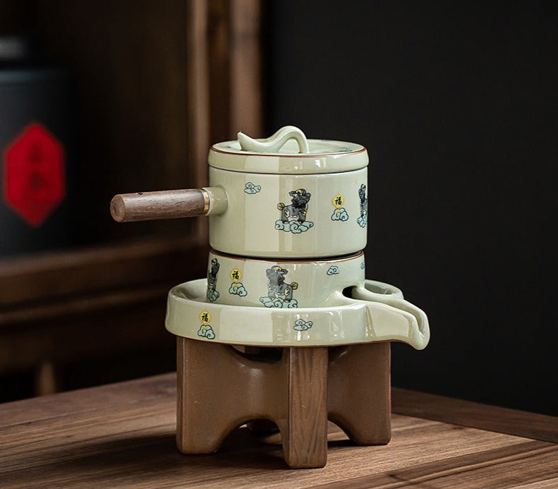 this is an automatic ceramic teapot