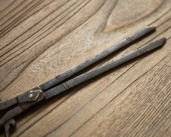 Handmade Copper Gongfu Stove Fire Chopsticks Shovel Hammer Brass Chopsticks Traditinal Chinese Charcoal Chopsticks Set