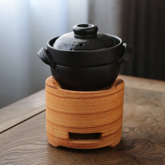 Handamde Chinese Cooking Pot One persone Pot Food Pot Charocal Stove Pottery Pot Soup