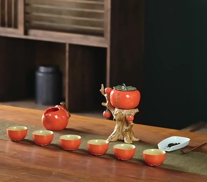 This is a persimmon-shaped automatic teapot