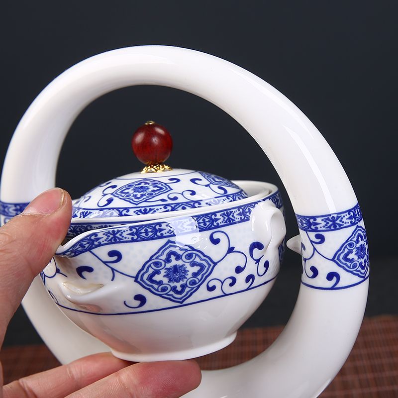 this is an automatic ceramic teapot