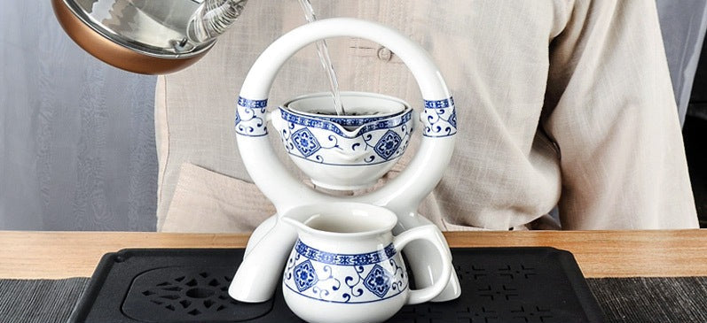 this is an automatic ceramic teapot