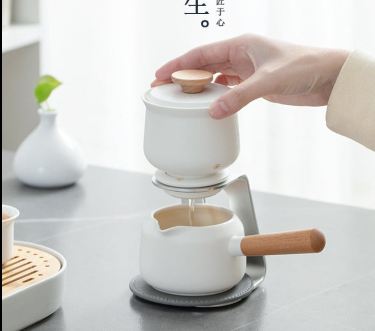 this is an automatic ceramic teapot