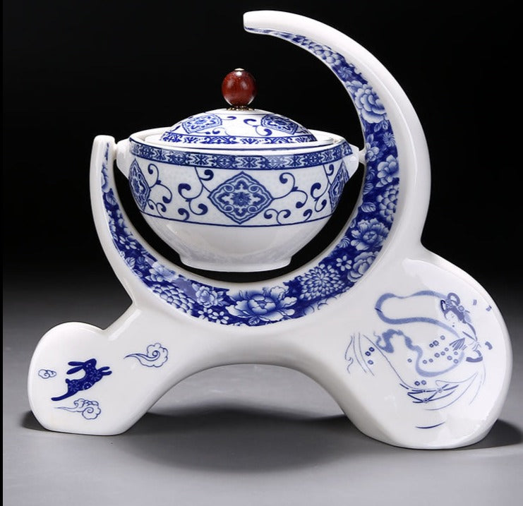 this is an automatic ceramic teapot