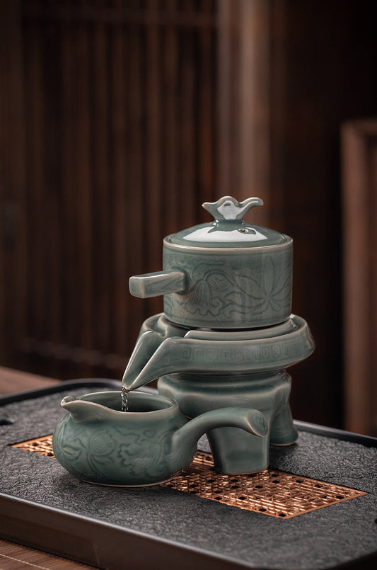 this is an automatic ceramic teapot