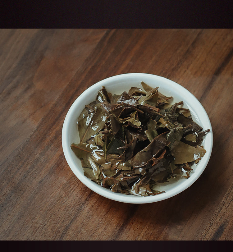 This is Chinese aged white tea shoumei