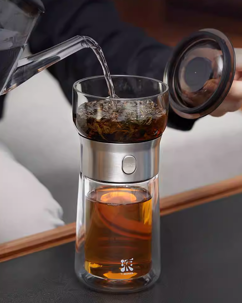 this is an automatic glass teapot travel set