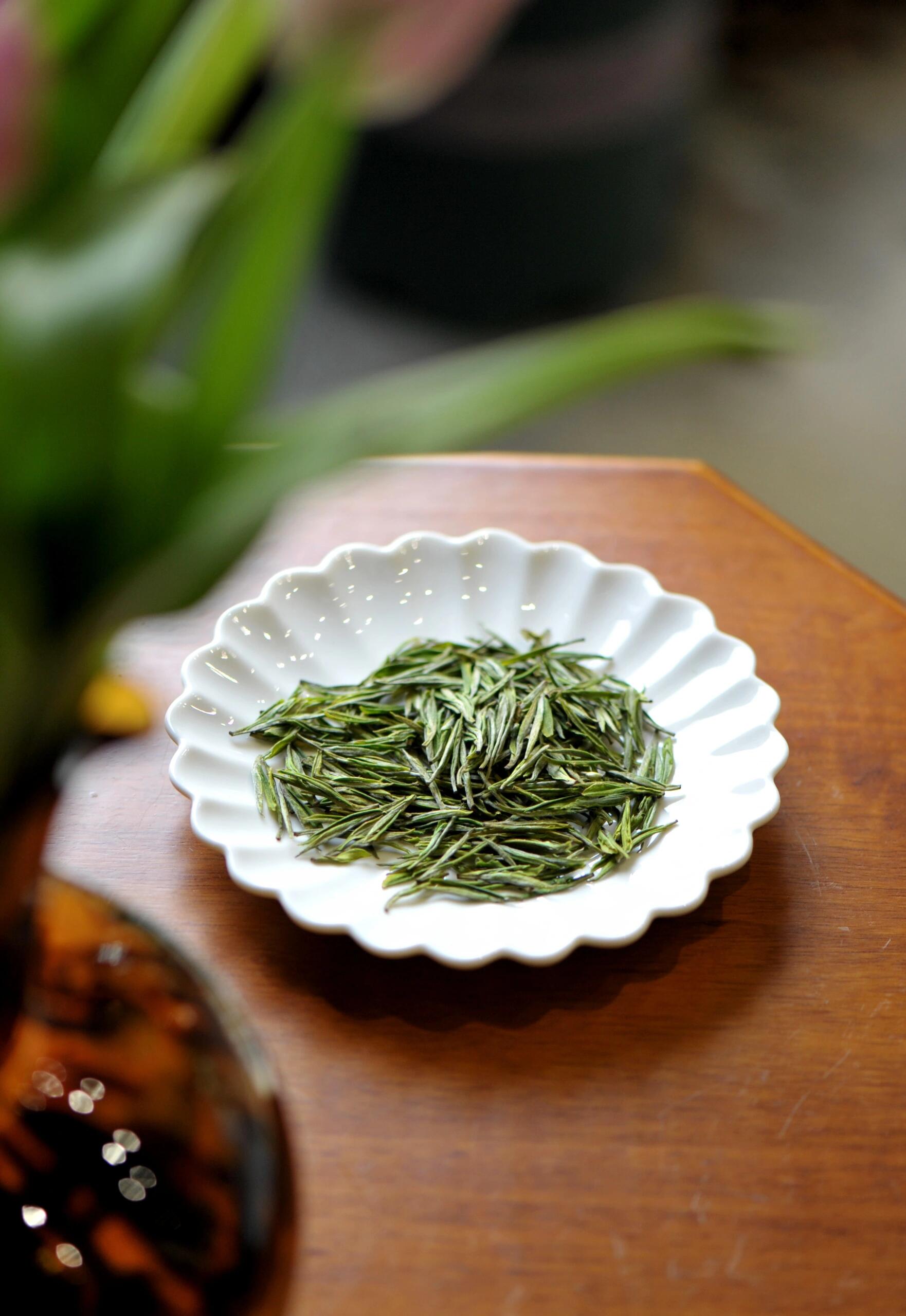 this is Chinese green tea Anji Bai