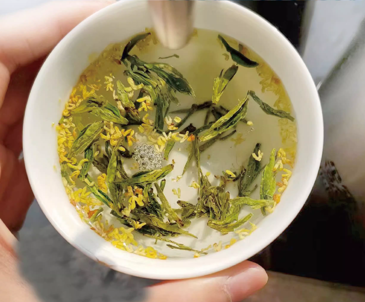 this is Chinese detox tea osmanthus longjing tea