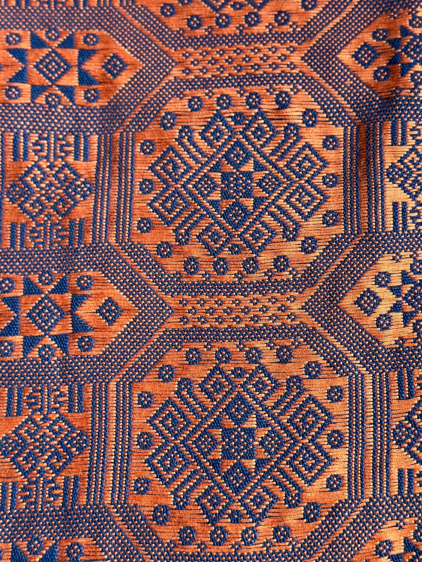 High-end Handcrafted Python Dragon Pattern Chinese Blue Orange Zhuang Brocade Silk Cloth Scarf Tea Table Cloth