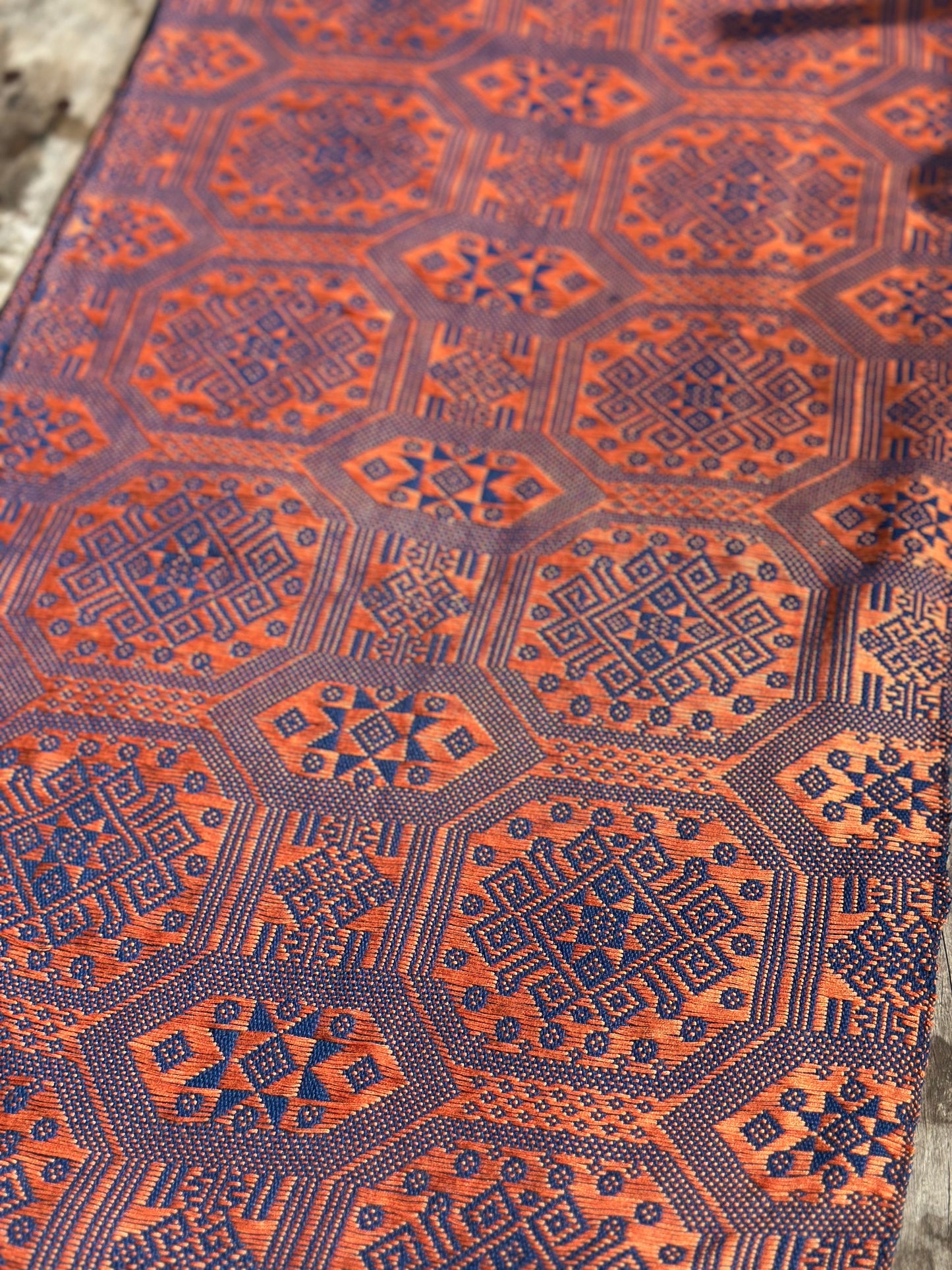 High-end Handcrafted Python Dragon Pattern Chinese Blue Orange Zhuang Brocade Silk Cloth Scarf Tea Table Cloth