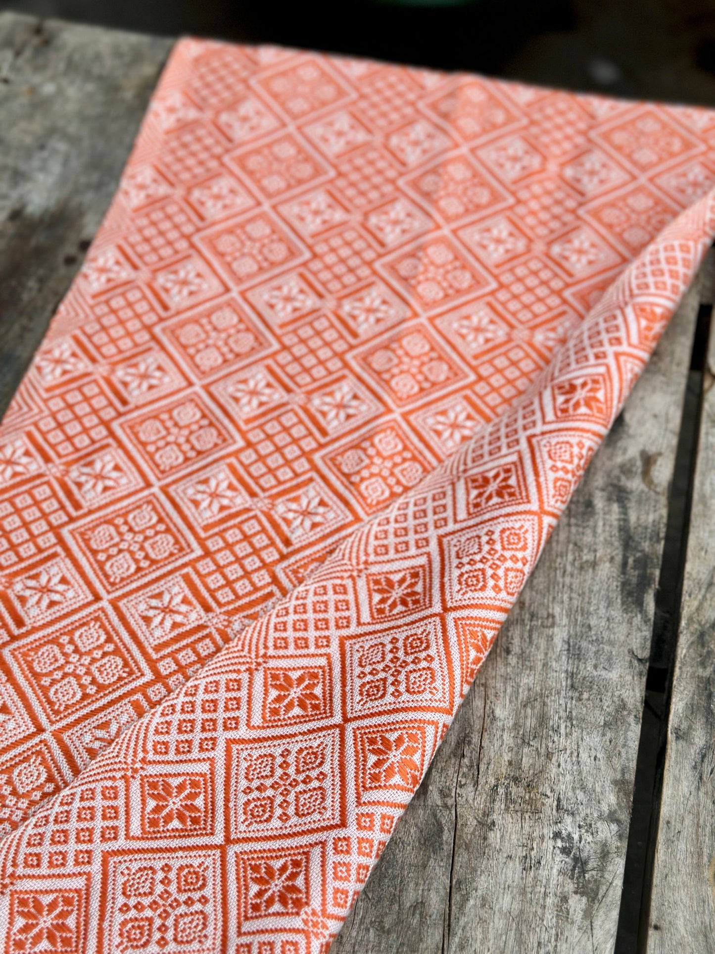 High-end Handcrafted Anise Pattern Chinese Orange White Zhuang Brocade Silk Cloth Scarf Tea Table Cloth