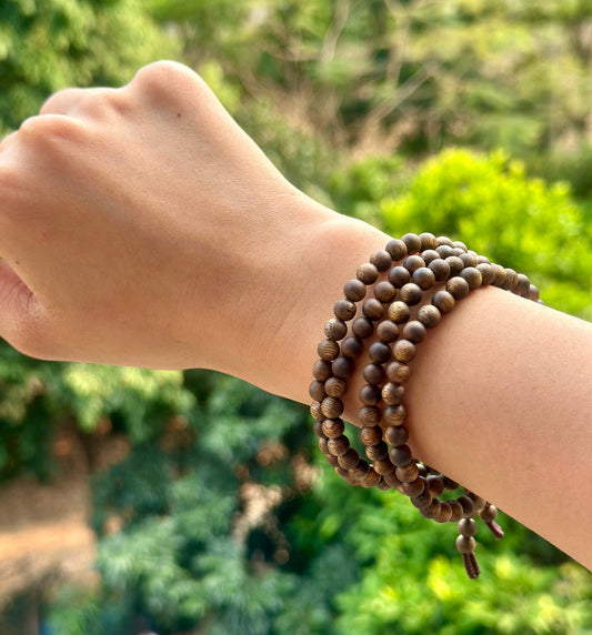 Authentic Incense Chinese Hainan Island Hainandao Pure High-end Agarwood Round Necklace Qinan Aloeswood Bracelet