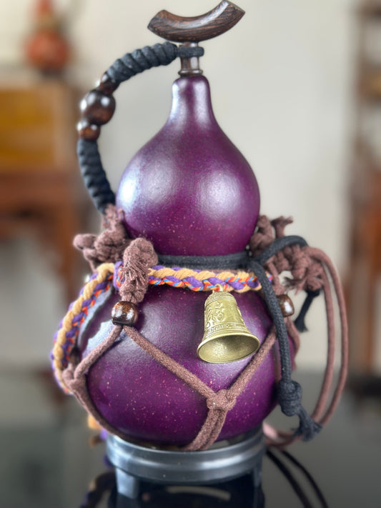 Hand dyed Royal Purple Chinese Lacquerware Fengshui Ornament Hulu Natural Gourd Water Tea Container Classical Home Decor