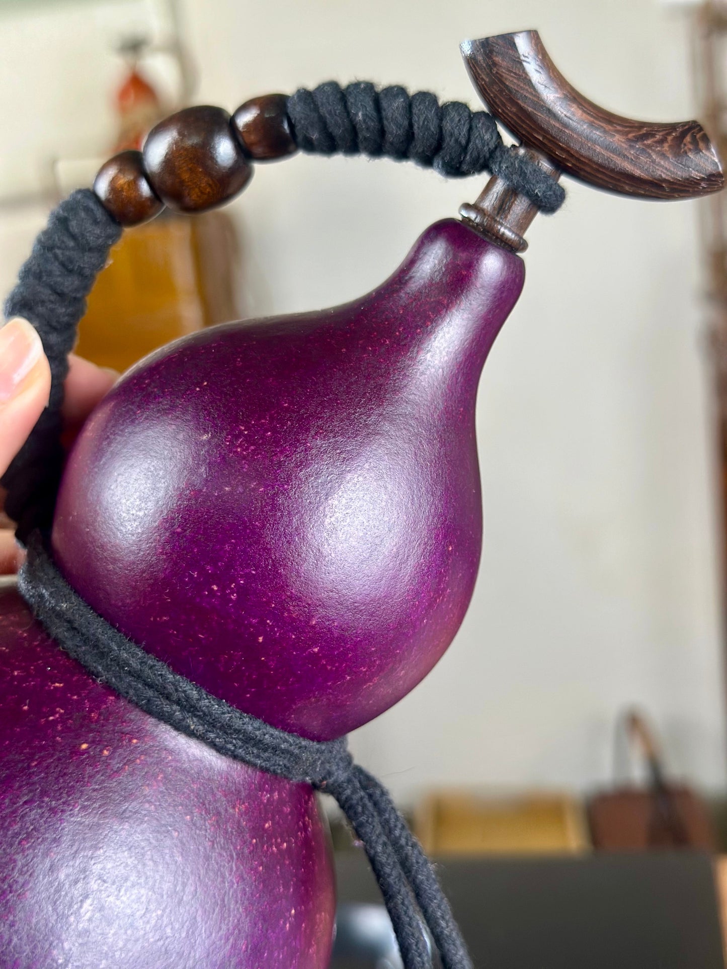 Hand dyed Royal Purple Chinese Lacquerware Fengshui Ornament Hulu Natural Gourd Water Tea Container Classical Home Decor