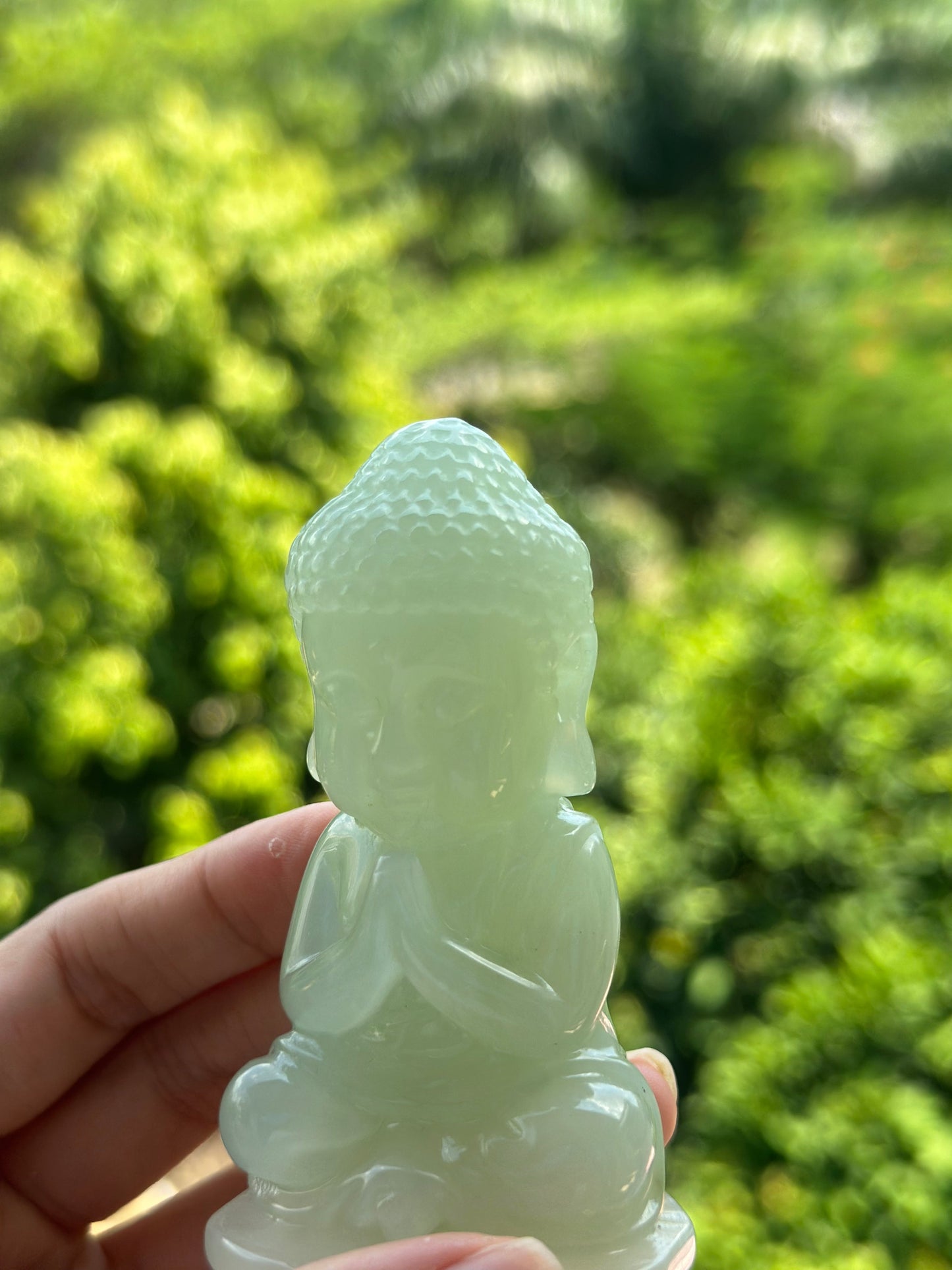 Handengraved Chinese Precious Xiuyu Jade Bouddha Sculpture Artwork Home Decor