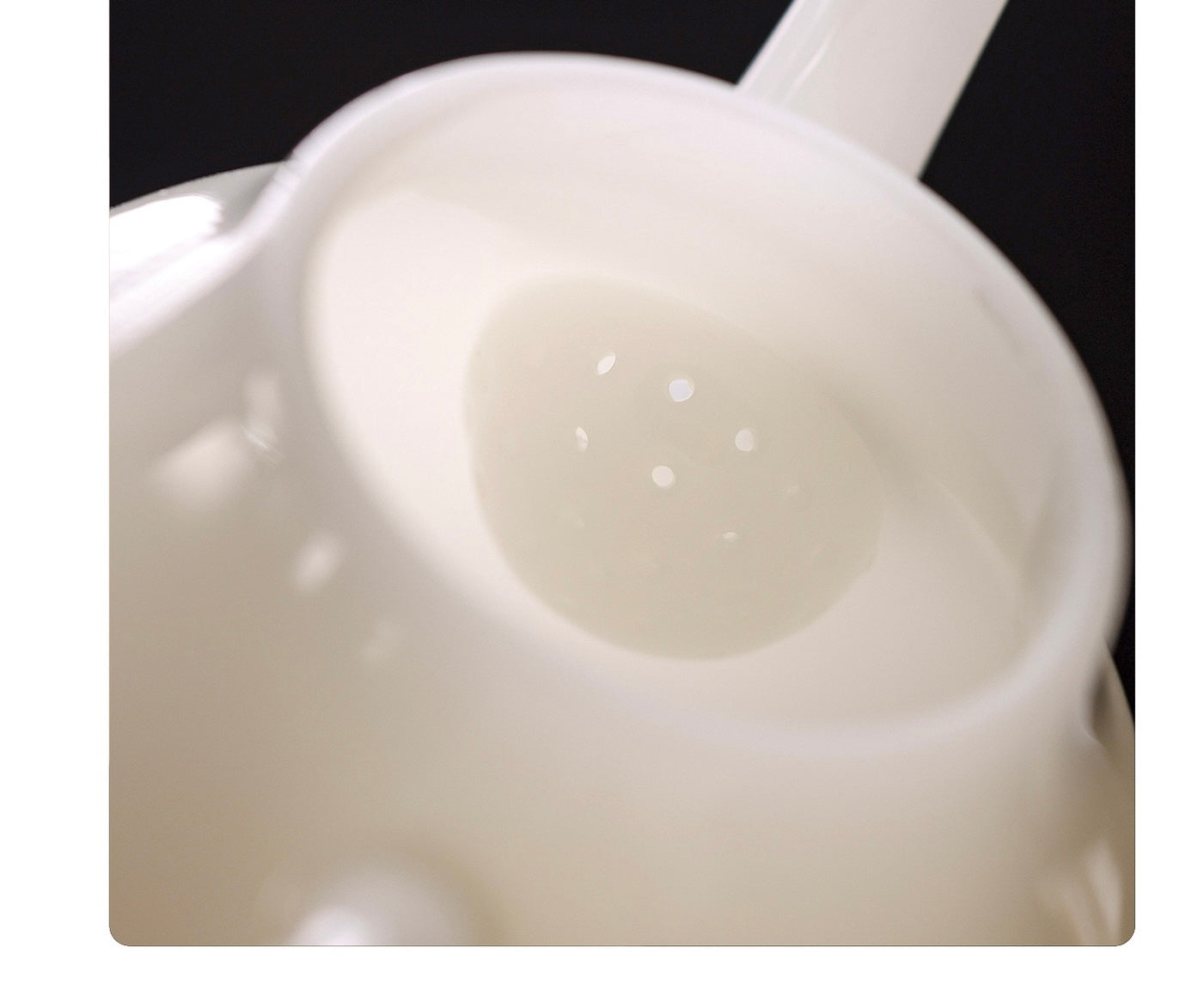 Handcrafted Chinese Yangzhiyu Ceramics  White Porcelain Teapot Artwork