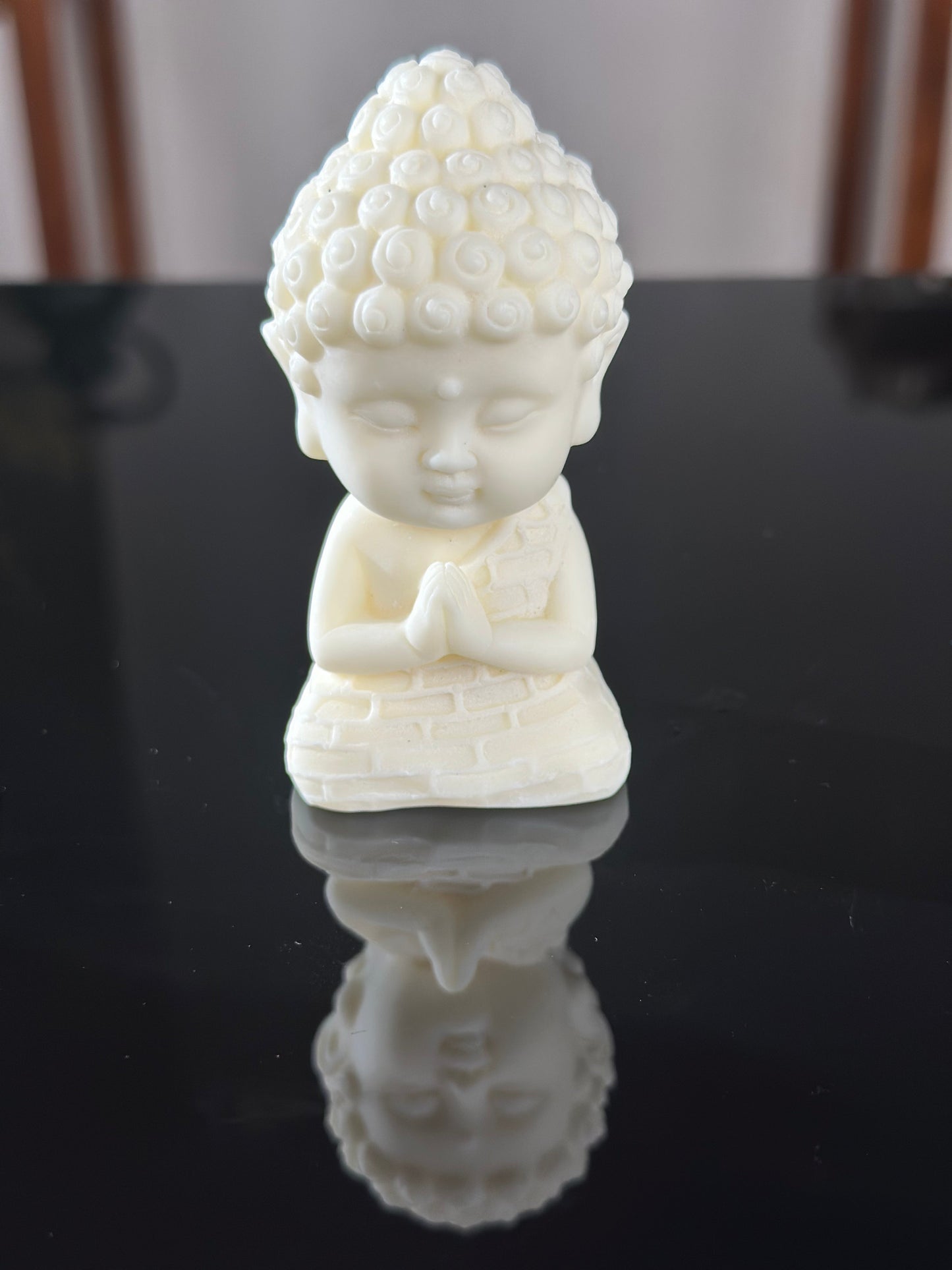 Hand Engraved Natural Tagua Bouddha Sculpture Lotus Shape Incense Holder Tea Pet