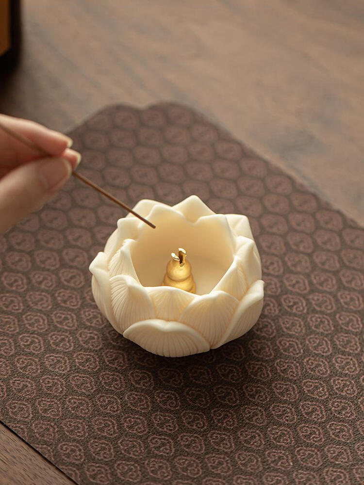 Hand Engraved Natural Tagua Bouddha Sculpture Lotus Shape Incense Holder Tea Pet