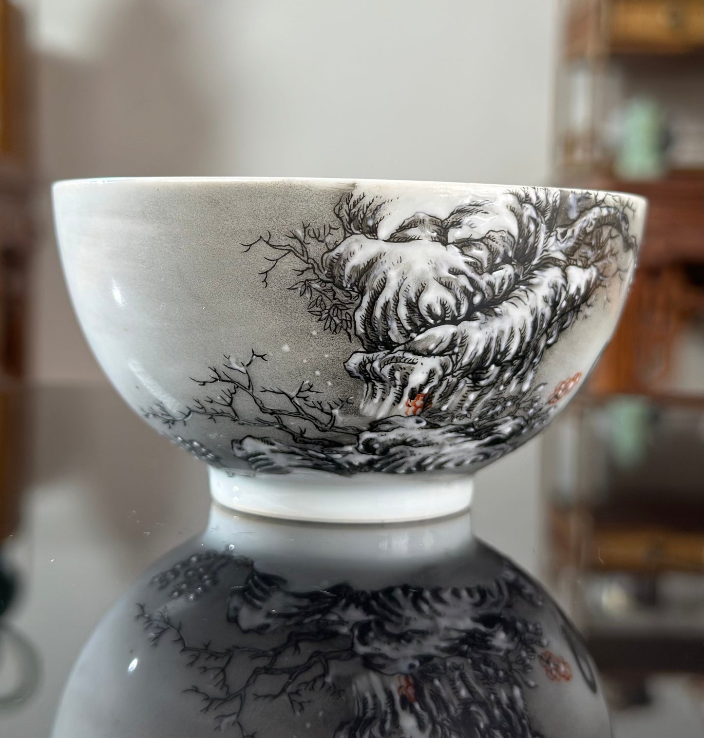 High-class Chinese Handpainted Chinese Classic Fencai Teacup Snowing Swan Pattern Famille Rose Artwork Cup