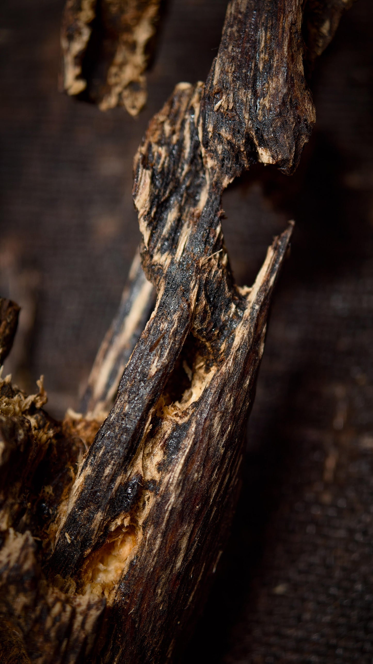 Authentic Chinese Hainan Island Precious Chonglou Agardwood 100% Pure Incense