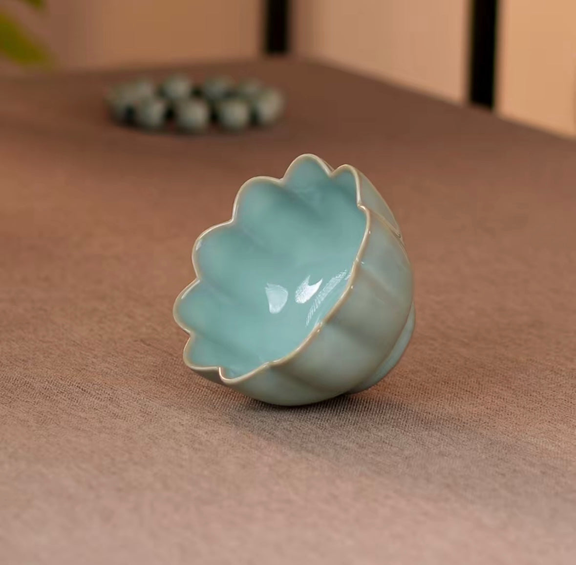 Handcrafted Ru Ware Classic Teacup Chinese High-class Ru Porcelain Ruyao Lotus Shape Cup