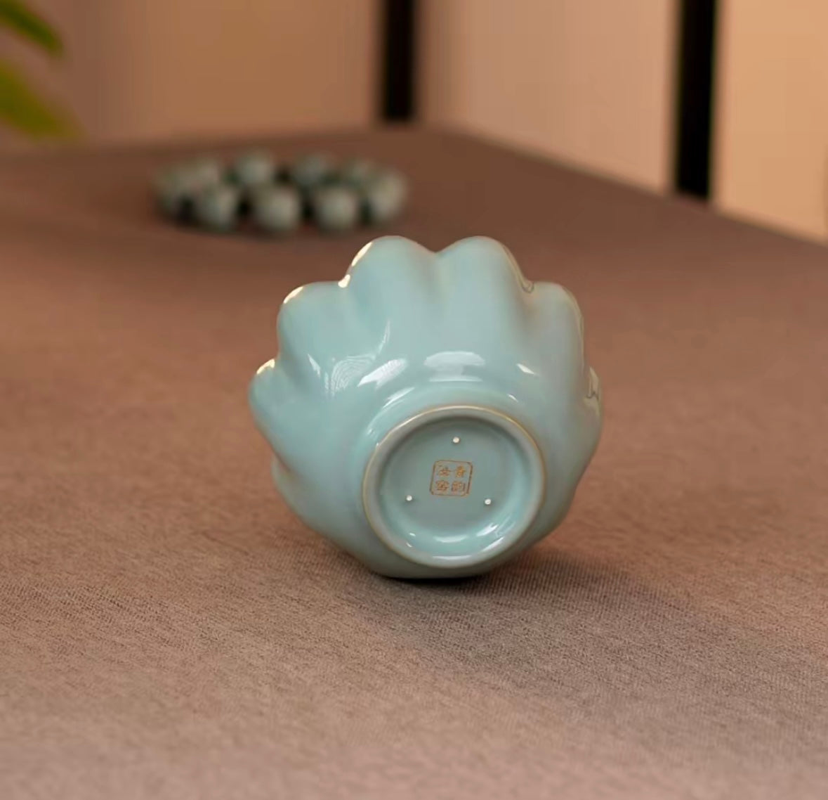 Handcrafted Ru Ware Classic Teacup Chinese High-class Ru Porcelain Ruyao Lotus Shape Cup