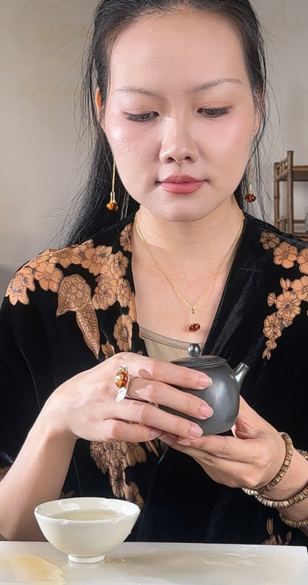 S925 Sterling Silver Original Design Handmade Teapot Shape Amber Pendant