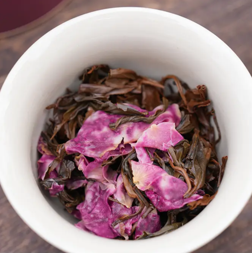 this is Chinese rose black tea