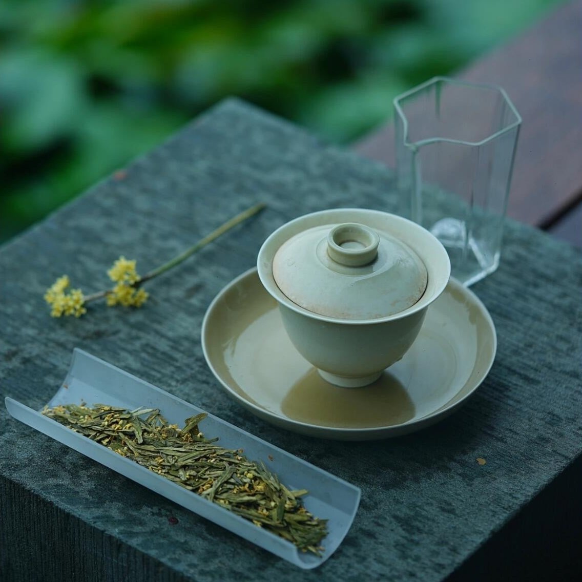 this is Chinese detox tea osmanthus longjing green tea