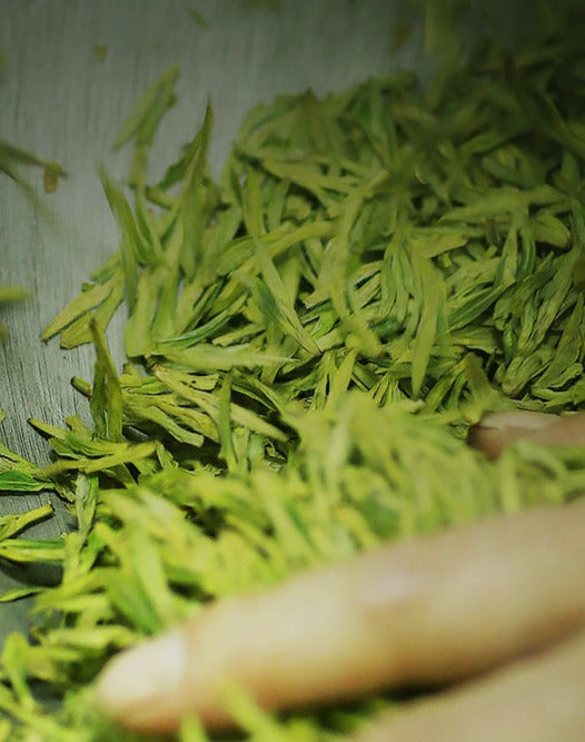 this is Chinese floral tea osmanthus longjing tea