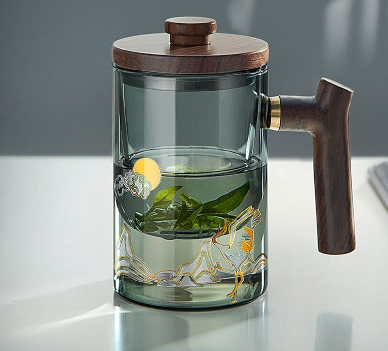 This is a glass teapot travel set